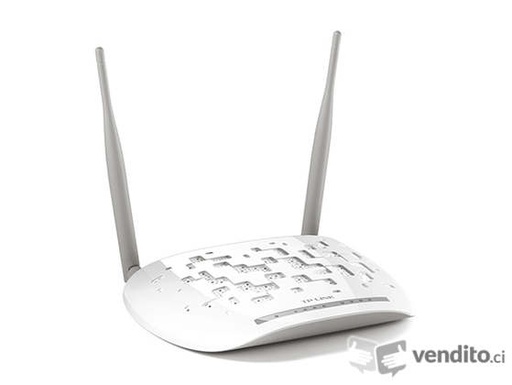 [1102920] Modem routeur ADSL2+