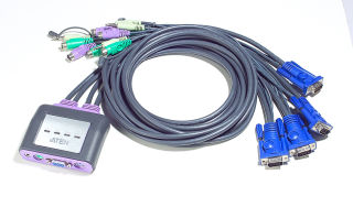 [1107511] Aten CA64A Mini-Switch KVM 4 ports PS2 Câbles Intégrés + Audio